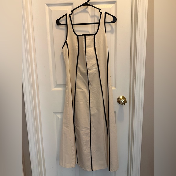 Miss Match Samantha Sleeveless Contrast Piping Linen Dress, Size Medium - Picture 8 of 12